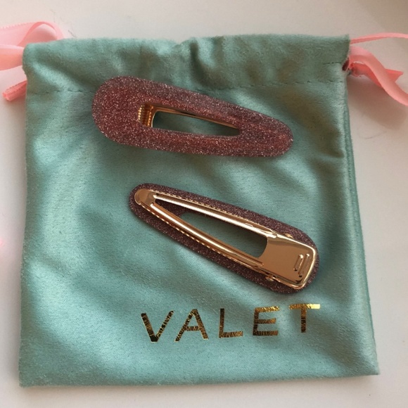 Valet Studio Kelly Clips in Pink & Blue Glitter - Picture 5 of 8